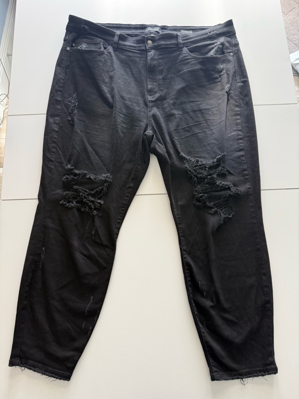 Judy Blue Black High-Rise Boyfriend Fit Jeans